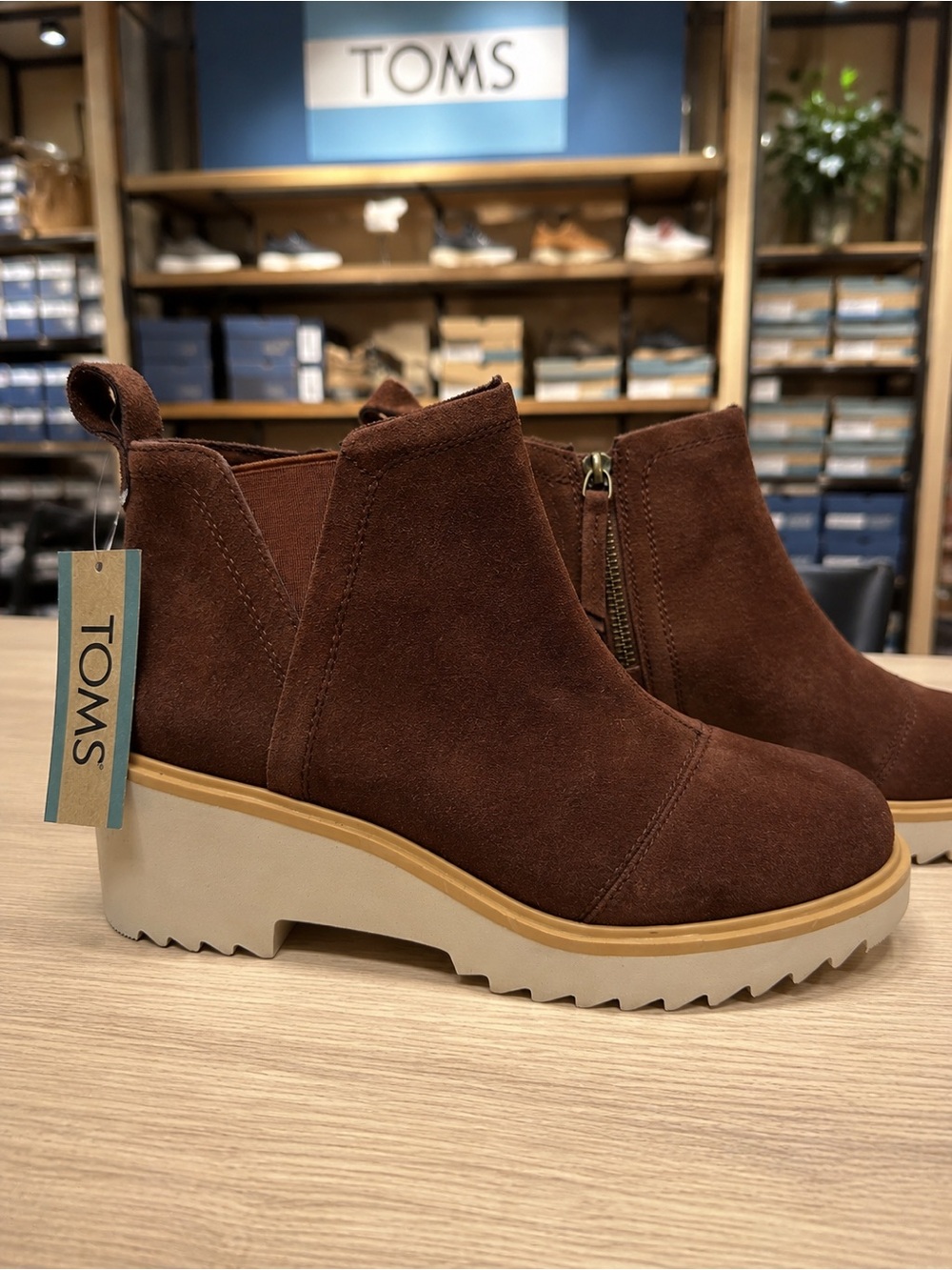 TOMS Suede Wedge Chelsea Ankle Boots Brown Women’s Size 7.5 NWT